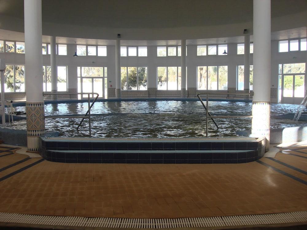 Le Grand Hotels Des Thermes Mezraia ภายนอก รูปภาพ