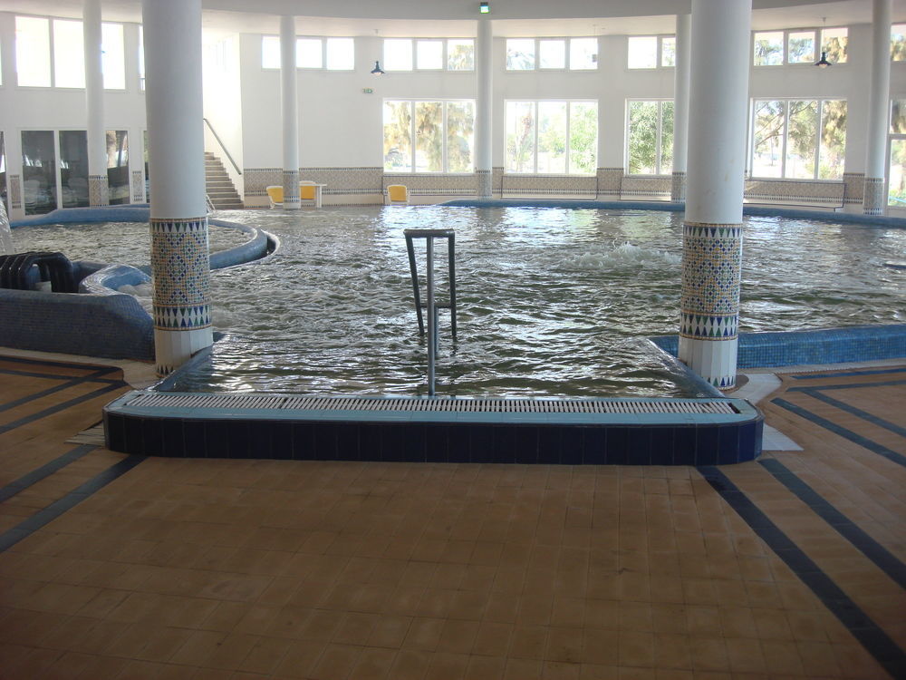 Le Grand Hotels Des Thermes Mezraia ภายนอก รูปภาพ